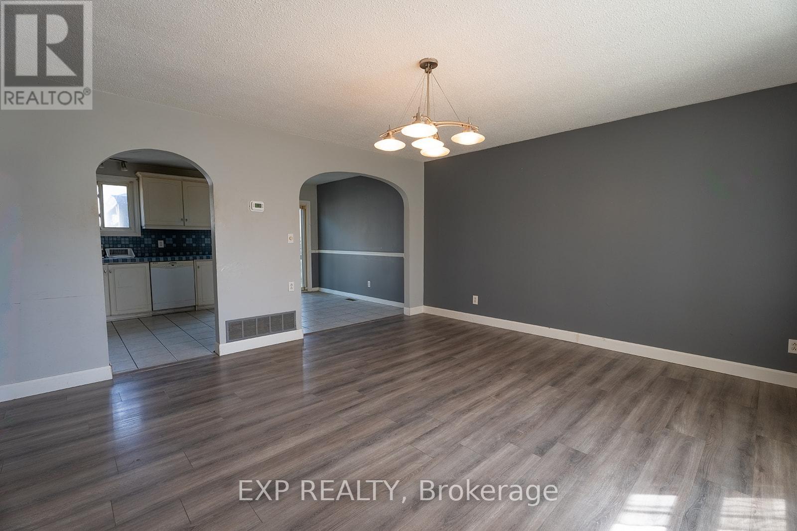 45 Roth Street, Essa, Ontario  L0M 1B0 - Photo 8 - N13082010