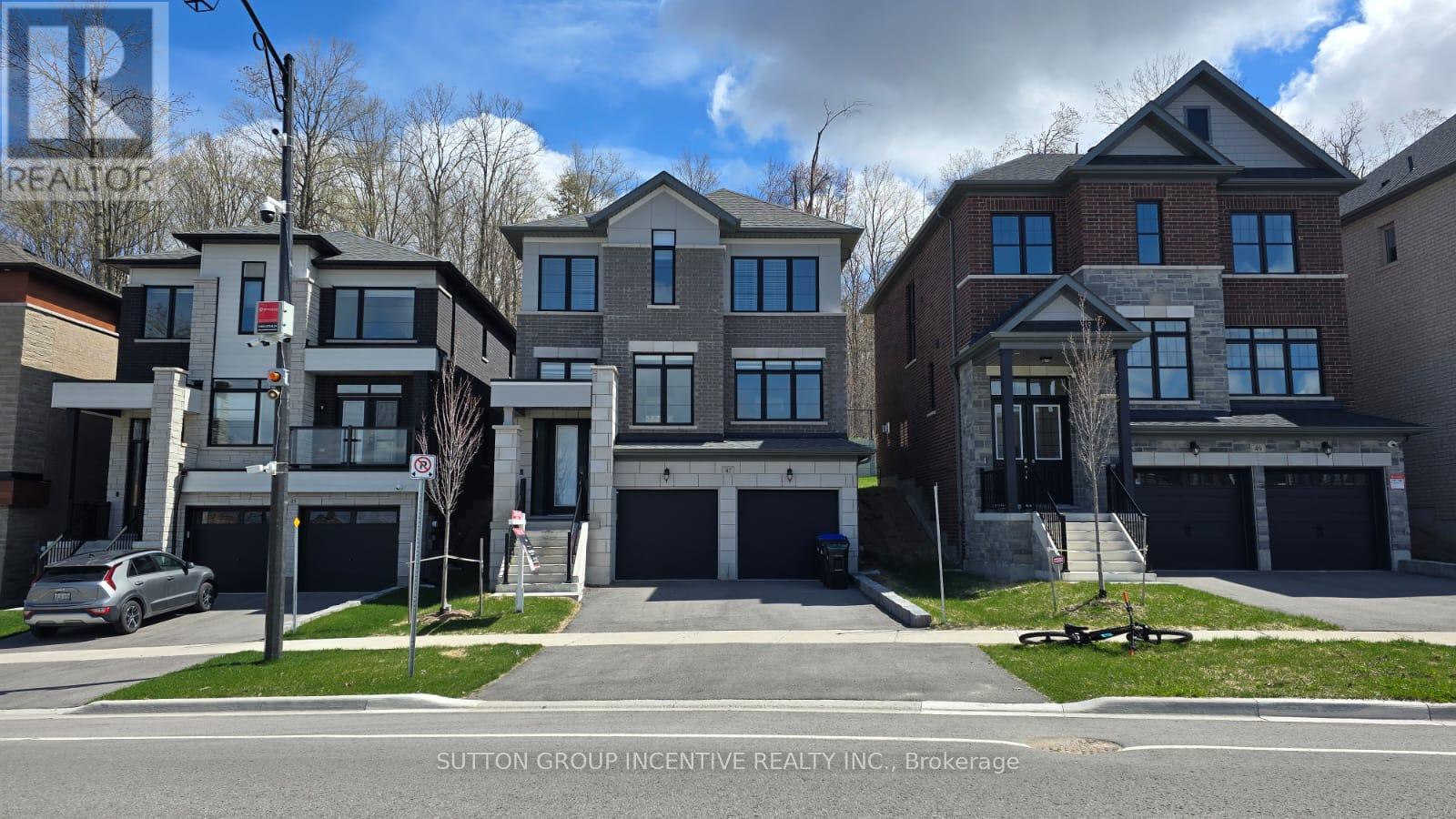 47 BEARBERRY ROAD, Springwater, Ontario