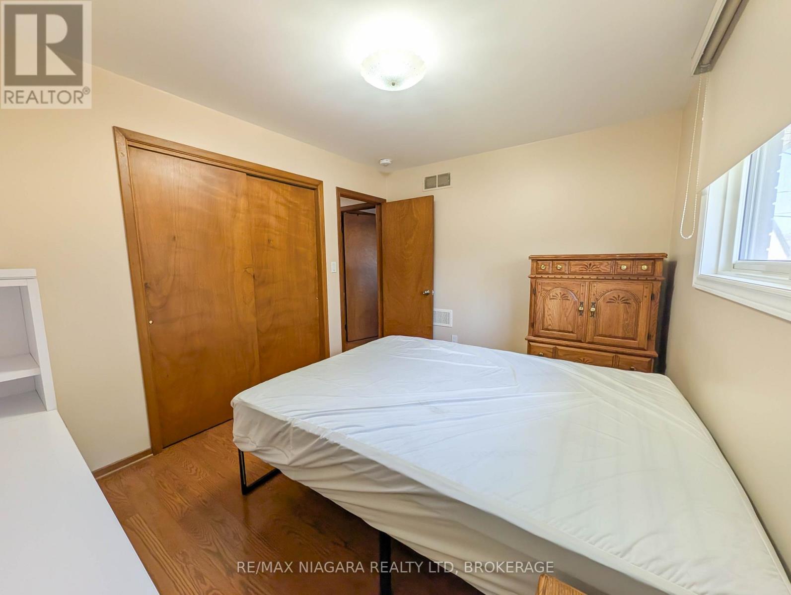 50 Chetwood Street, St. Catharines, Ontario  L2S 2A2 - Photo 23 - X12799106