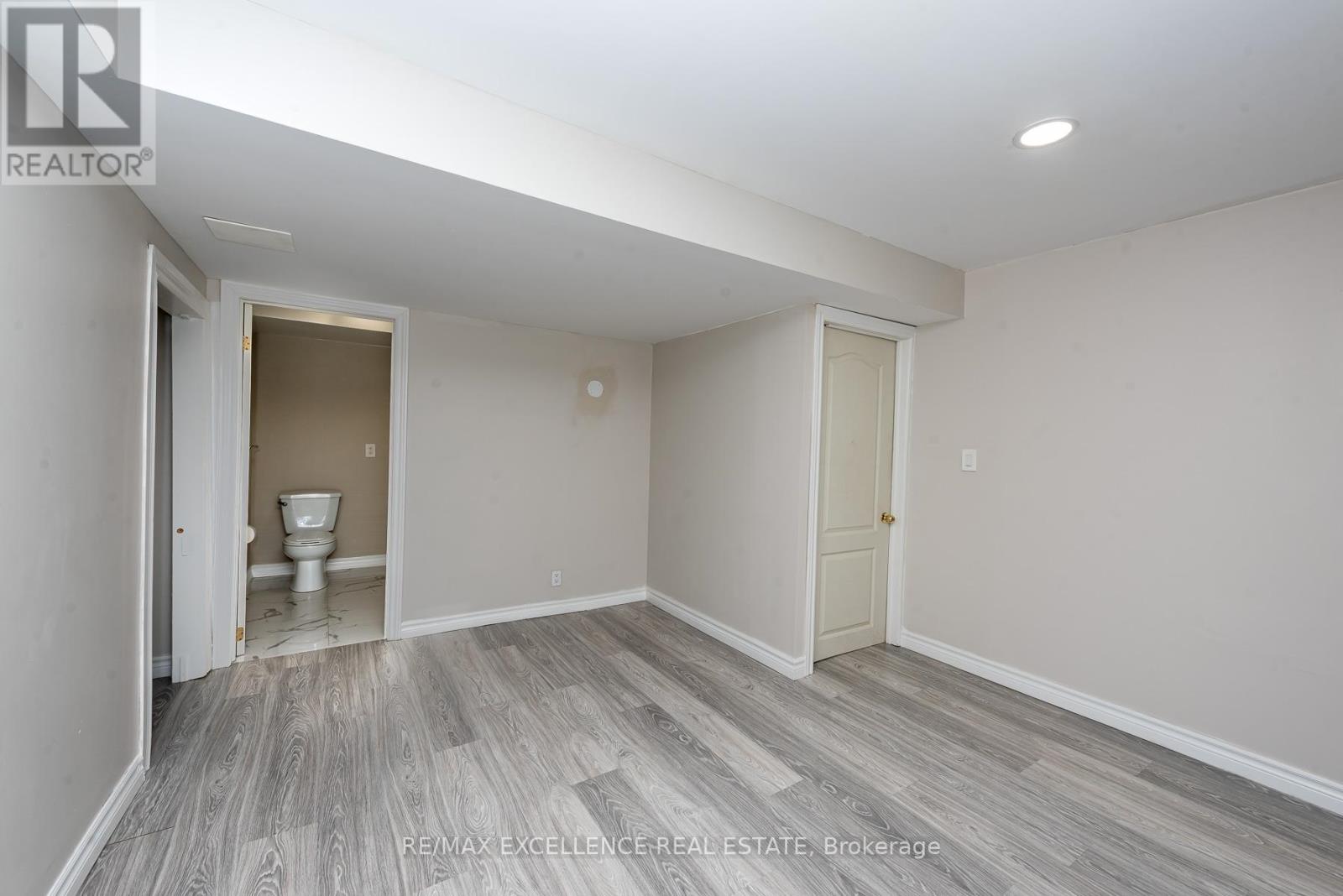71 Rocky Mountain Crescent, Brampton, Ontario  L6R 1E7 - Photo 33 - W13081998