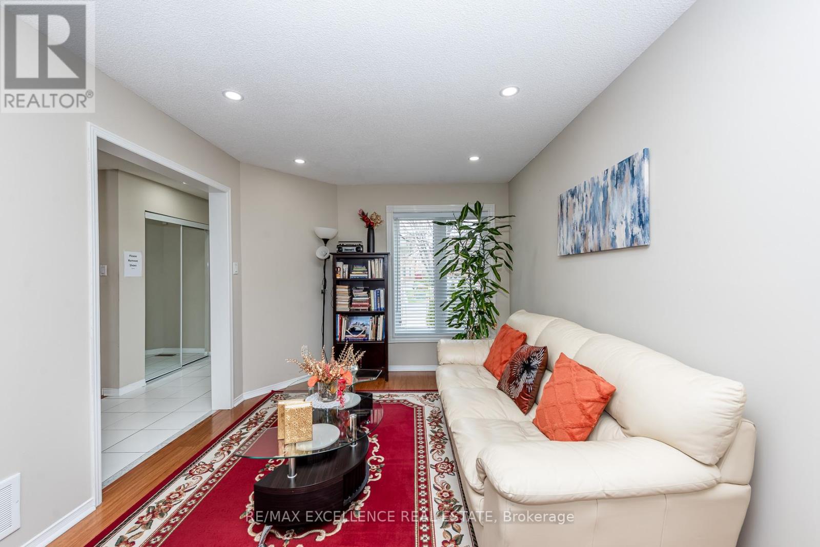 71 Rocky Mountain Crescent, Brampton, Ontario  L6R 1E7 - Photo 7 - W13081998