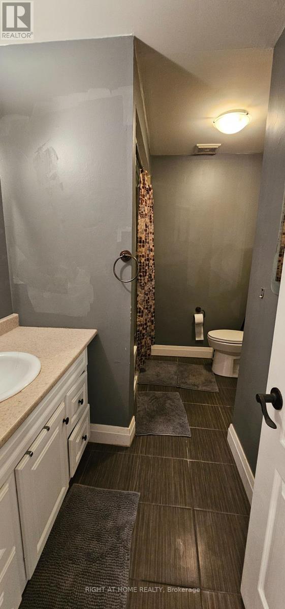 72 - 3525 Brandon Gate Drive, Mississauga, Ontario  L4T 3M3 - Photo 13 - W13082008
