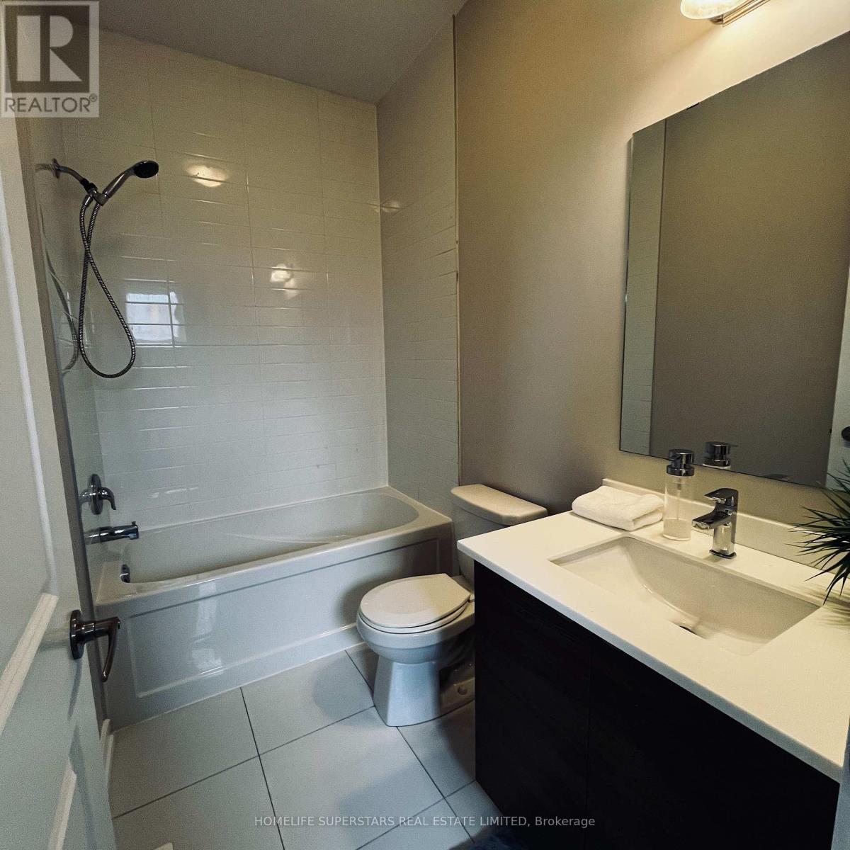 169 Sabina Drive, Oakville, Ontario  L6H 0L4 - Photo 16 - W13082020