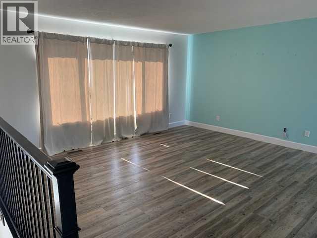 2120 10 Street, Coaldale, Alberta  T1M 1B6 - Photo 5 - A2307885