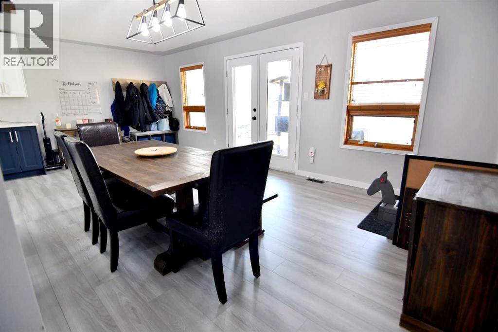 2207 Township Road 372, Rural Red Deer County, Alberta  T4G 0M9 - Photo 4 - A2307539