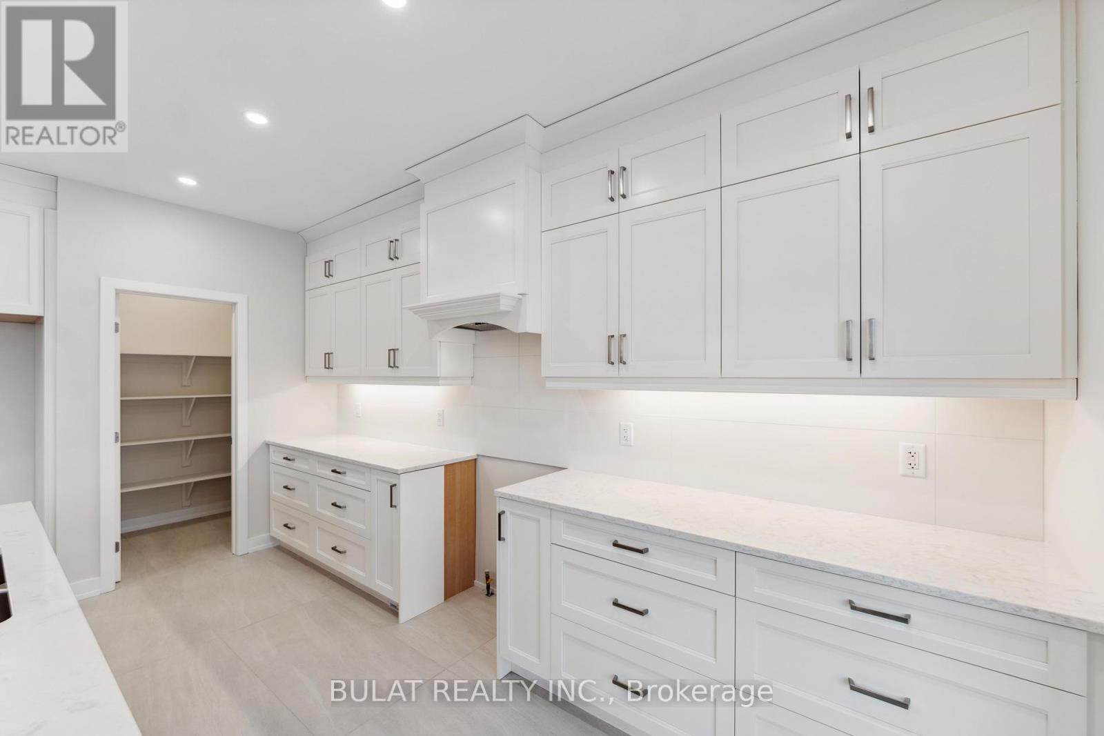 1359 Kitchener Avenue, Ottawa, Ontario  K1V 6W2 - Photo 10 - X13082036