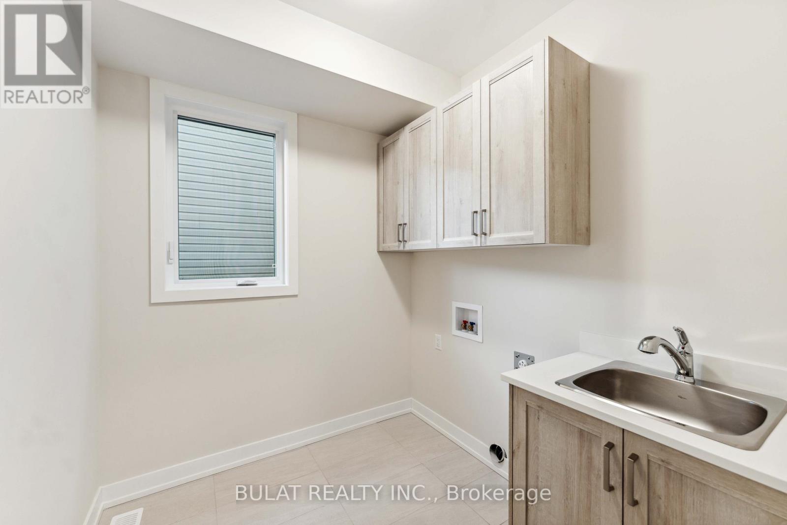 1359 Kitchener Avenue, Ottawa, Ontario  K1V 6W2 - Photo 13 - X13082036