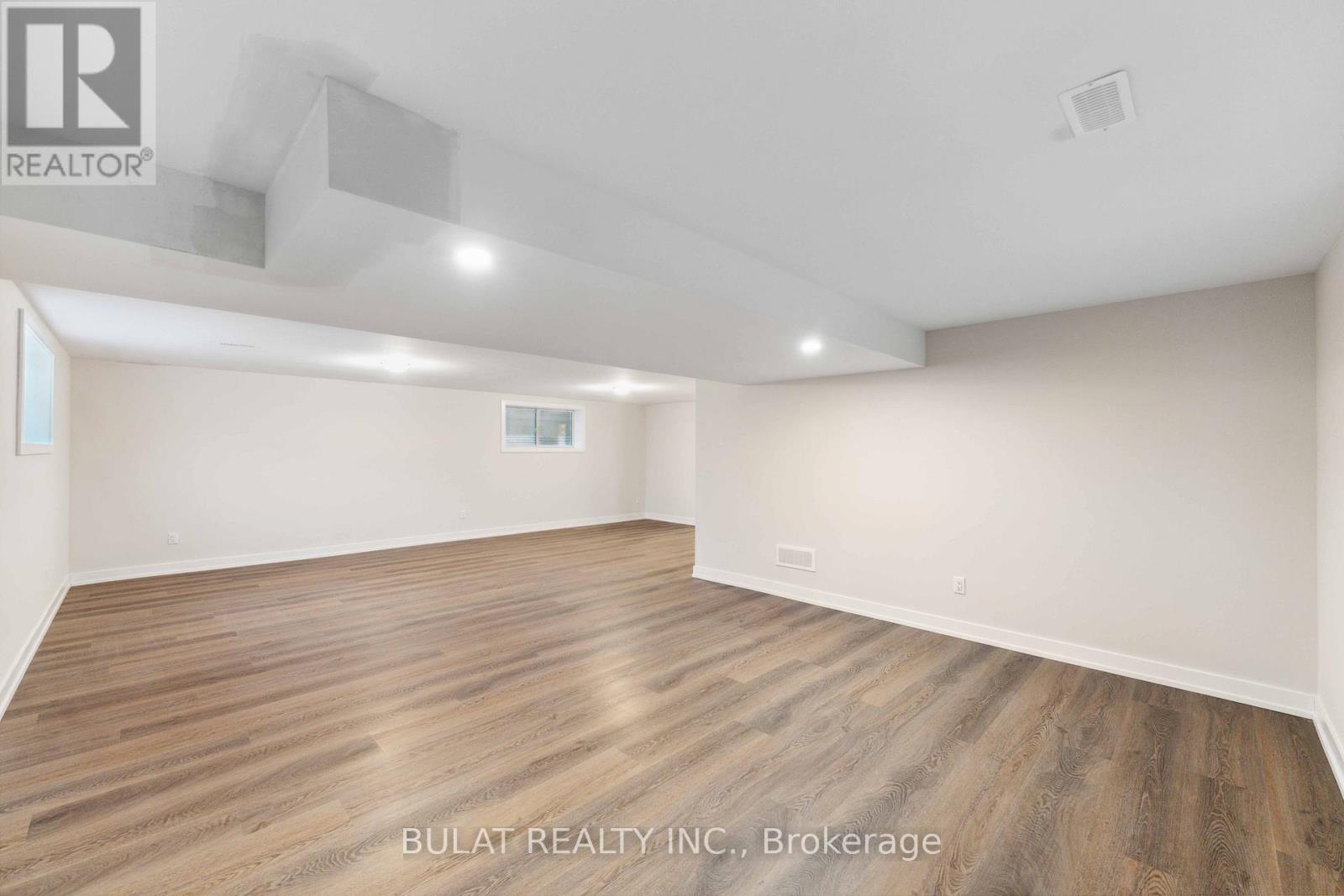1359 Kitchener Avenue, Ottawa, Ontario  K1V 6W2 - Photo 38 - X13082036