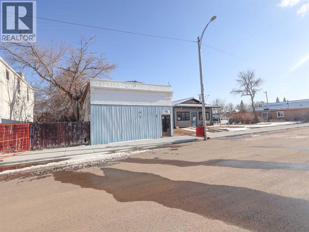 5015 Main Street, Donalda, Alberta  T0C 1H0 - Photo 20 - A2307440