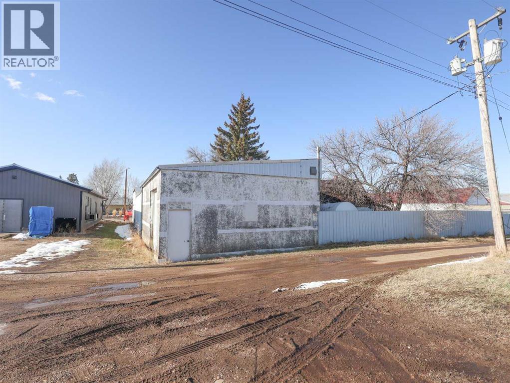 5015 Main Street, Donalda, Alberta  T0C 1H0 - Photo 22 - A2307440