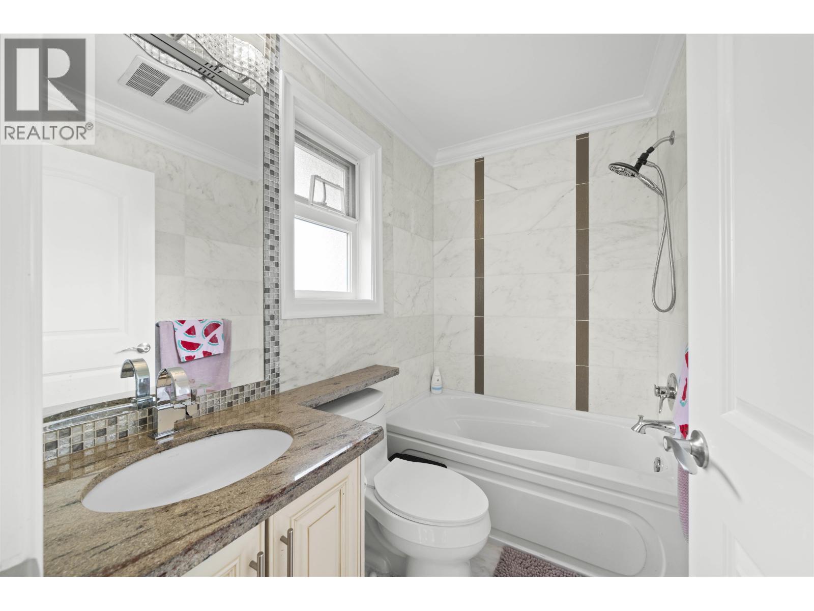 7638 Aubrey Street, Burnaby, British Columbia  V5A 1K7 - Photo 27 - R3119353