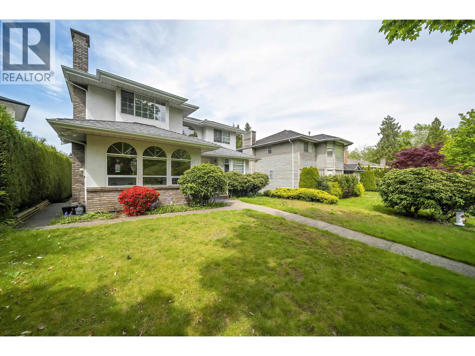 7135 4th Street, Burnaby, British Columbia  V5E 3X7 - Photo 3 - R3119093