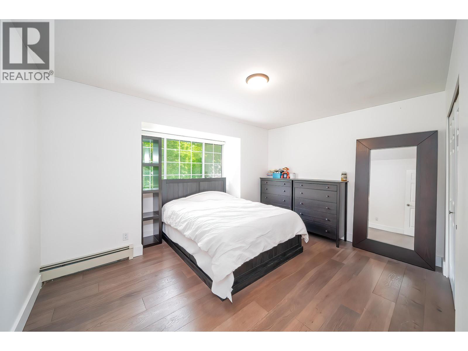 7135 4th Street, Burnaby, British Columbia  V5E 3X7 - Photo 22 - R3119093