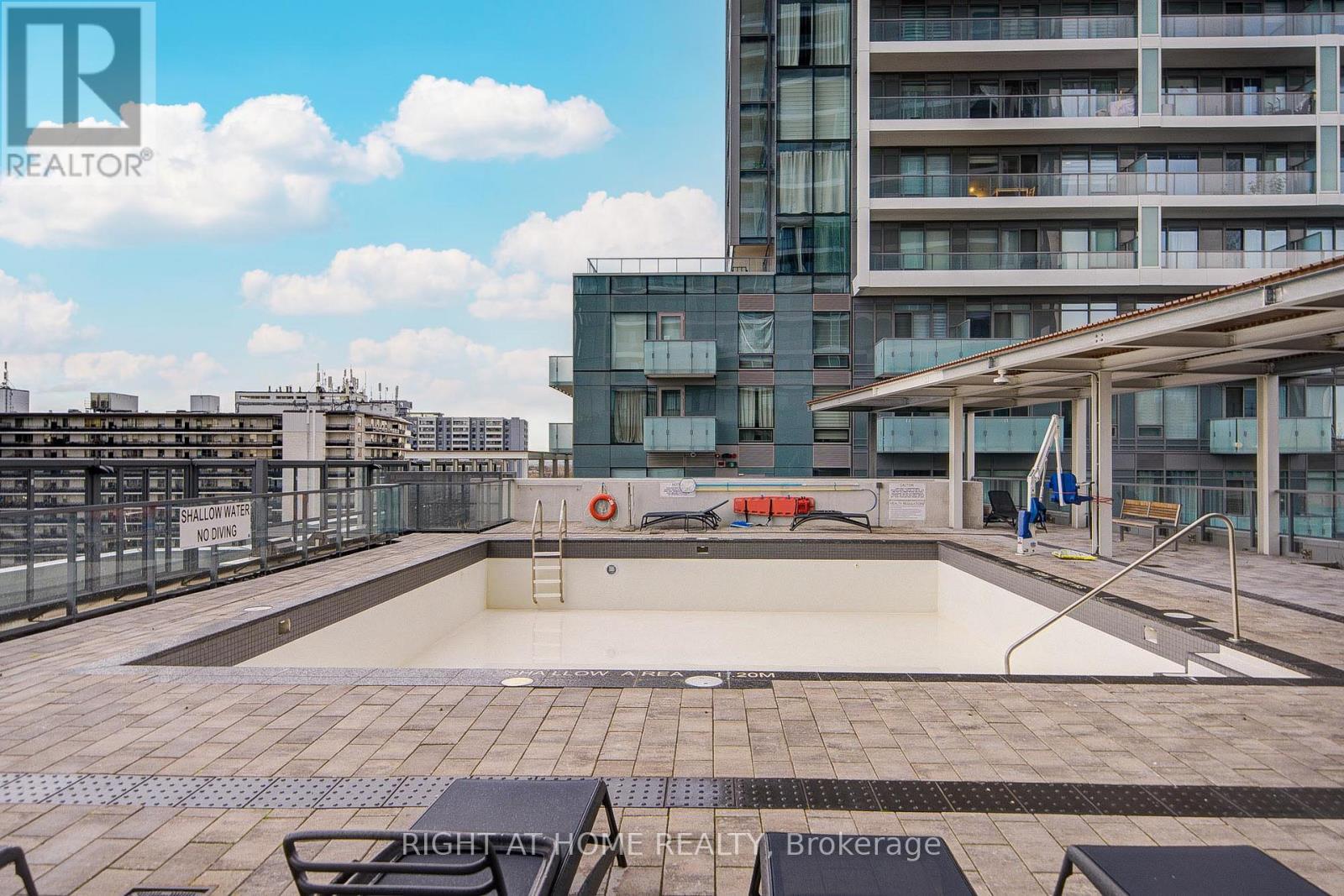 8 Olympic Garden Drive, Toronto (Newtonbrook East), Ontario  M2M 0B9 - Photo 26 - C13082032