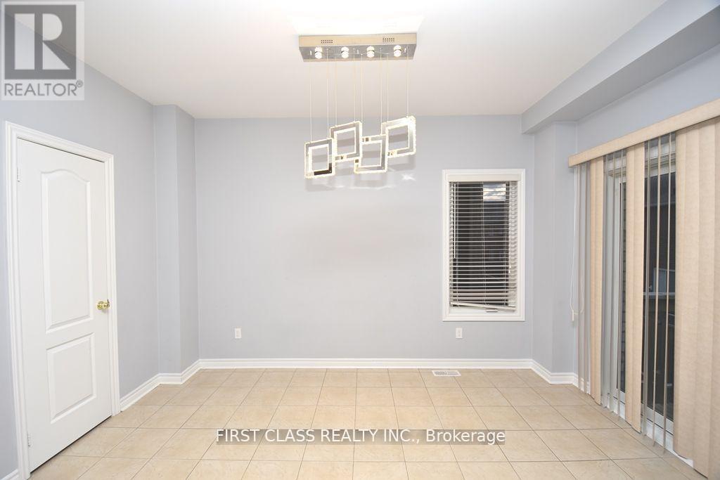Upper - 1542 Bruny Avenue, Pickering (Duffin Heights), Ontario  L1X 0C5 - Photo 10 - E13082044