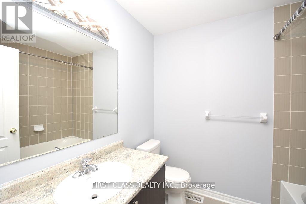 Upper - 1542 Bruny Avenue, Pickering (Duffin Heights), Ontario  L1X 0C5 - Photo 4 - E13082044