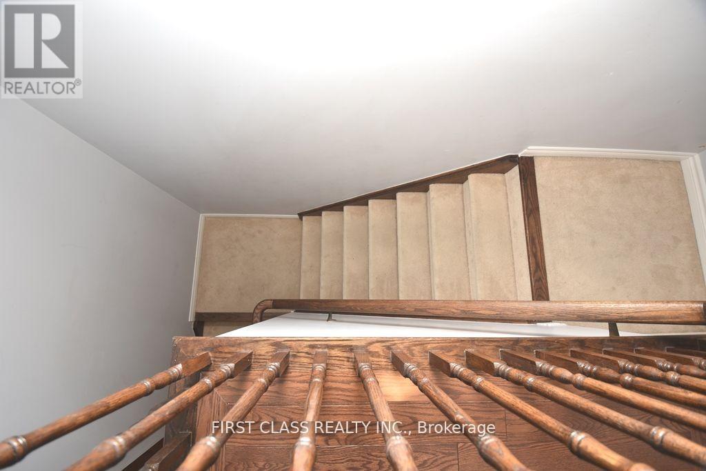 Upper - 1542 Bruny Avenue, Pickering (Duffin Heights), Ontario  L1X 0C5 - Photo 5 - E13082044