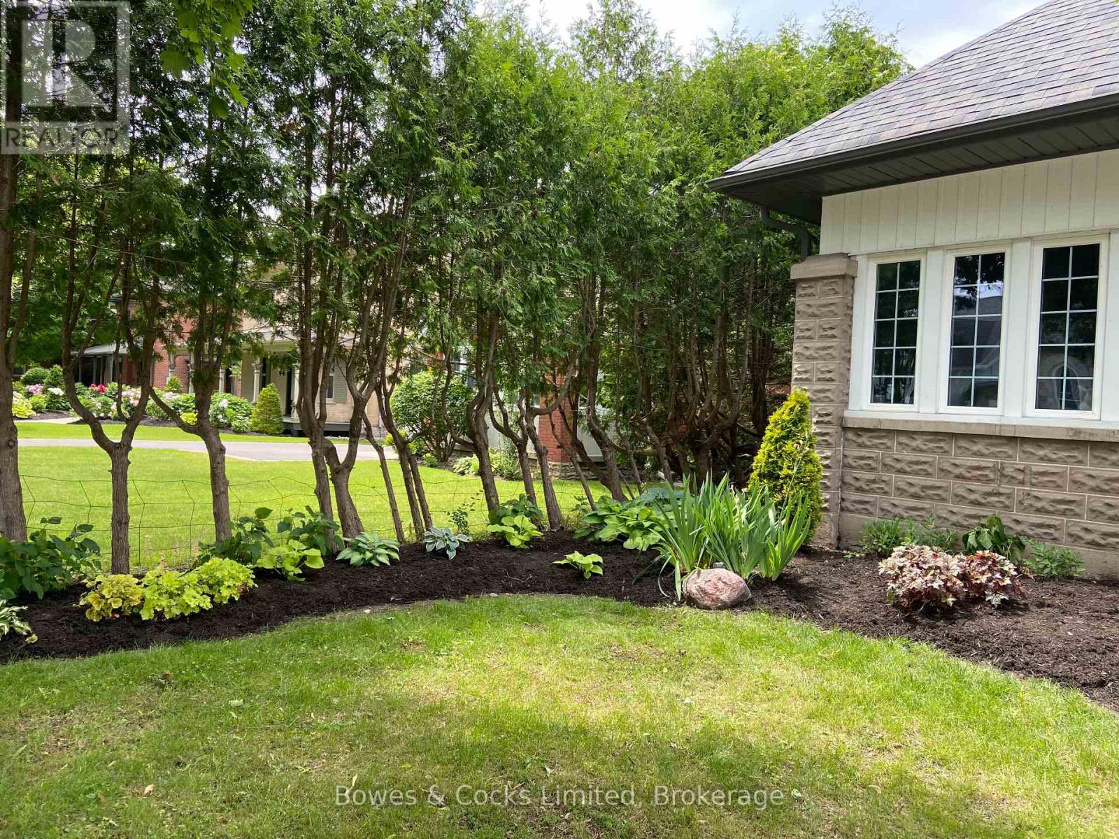 82 Queen Street, Selwyn, Ontario  K0L 2H0 - Photo 10 - X12994740