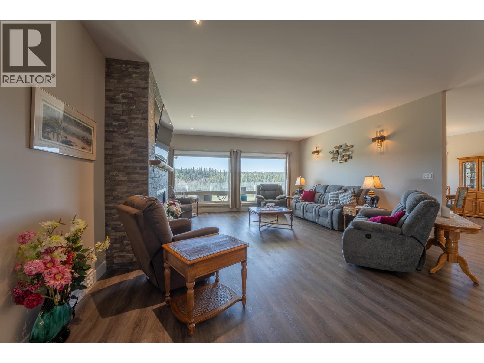 4898 Telqua Drive, 108 Mile Ranch, British Columbia  V0K 2Z0 - Photo 23 - R3118114