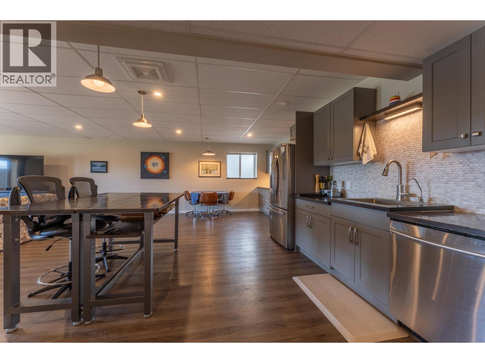 4898 Telqua Drive, 108 Mile Ranch, British Columbia  V0K 2Z0 - Photo 35 - R3118114