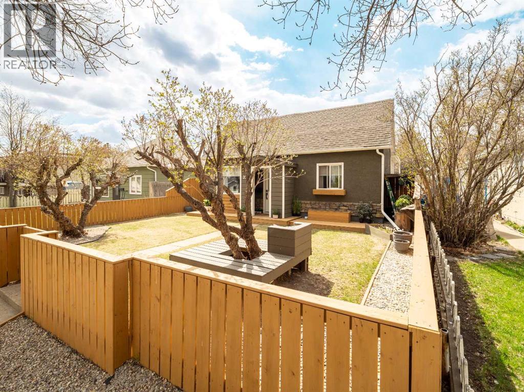 322 19 Street N, Lethbridge, Alberta  T1H 3K2 - Photo 3 - A2306201