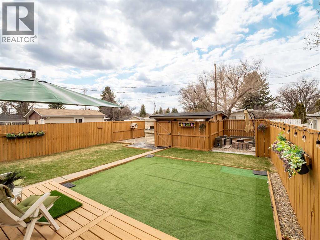 322 19 Street N, Lethbridge, Alberta  T1H 3K2 - Photo 42 - A2306201