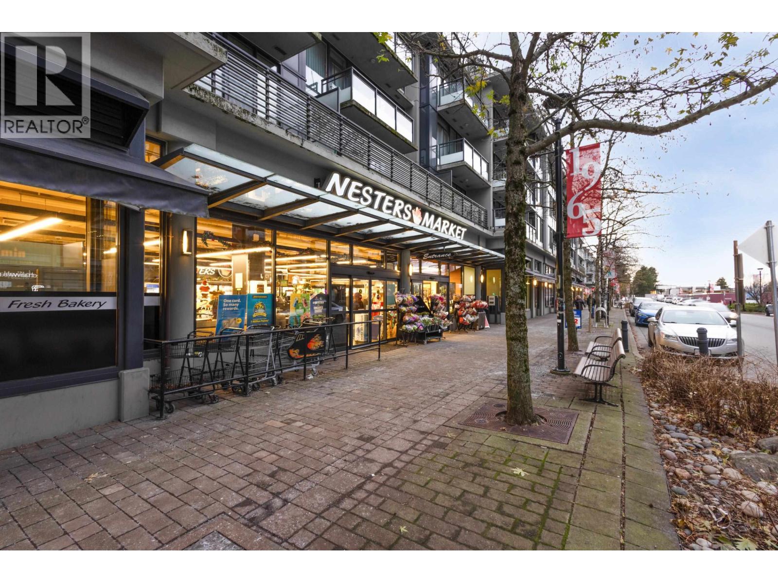 Listing Picture 27 of 27 : 425 9009 CORNERSTONE MEWS, Burnaby / 本拿比 - 魯藝地產 Yvonne Lu Group - MLS Medallion Club Member