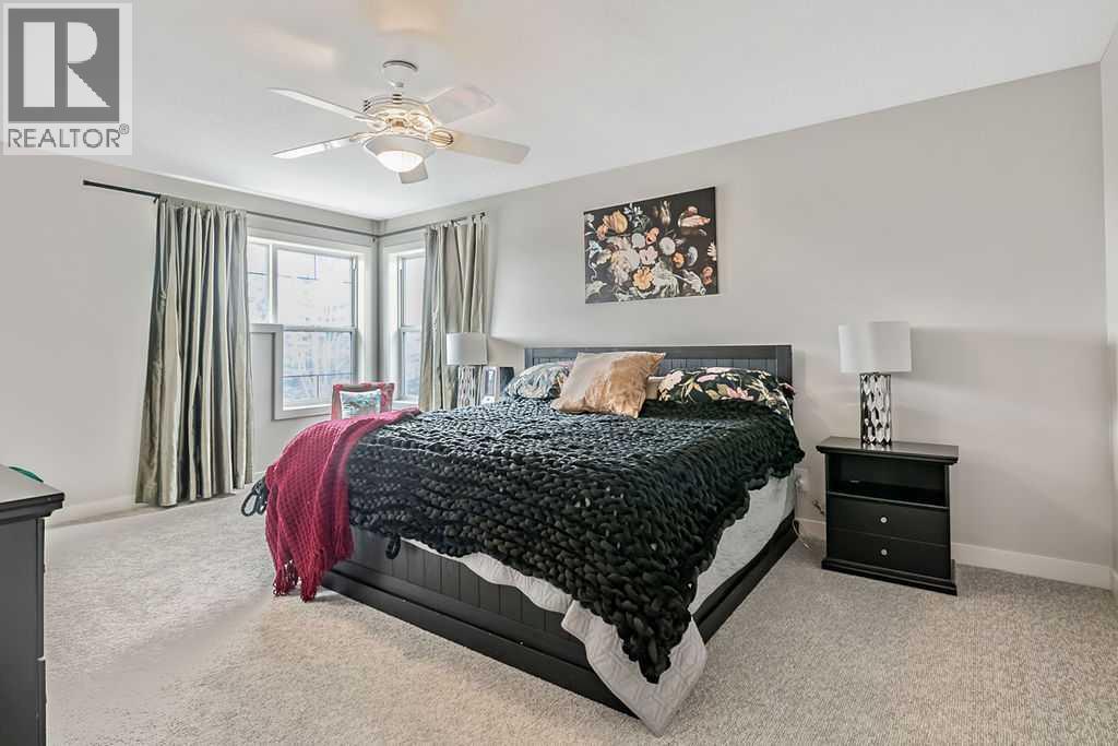 12 Discovery Ridge Court SW, Calgary, Alberta  T3H 4P8 - Photo 22 - A2307499