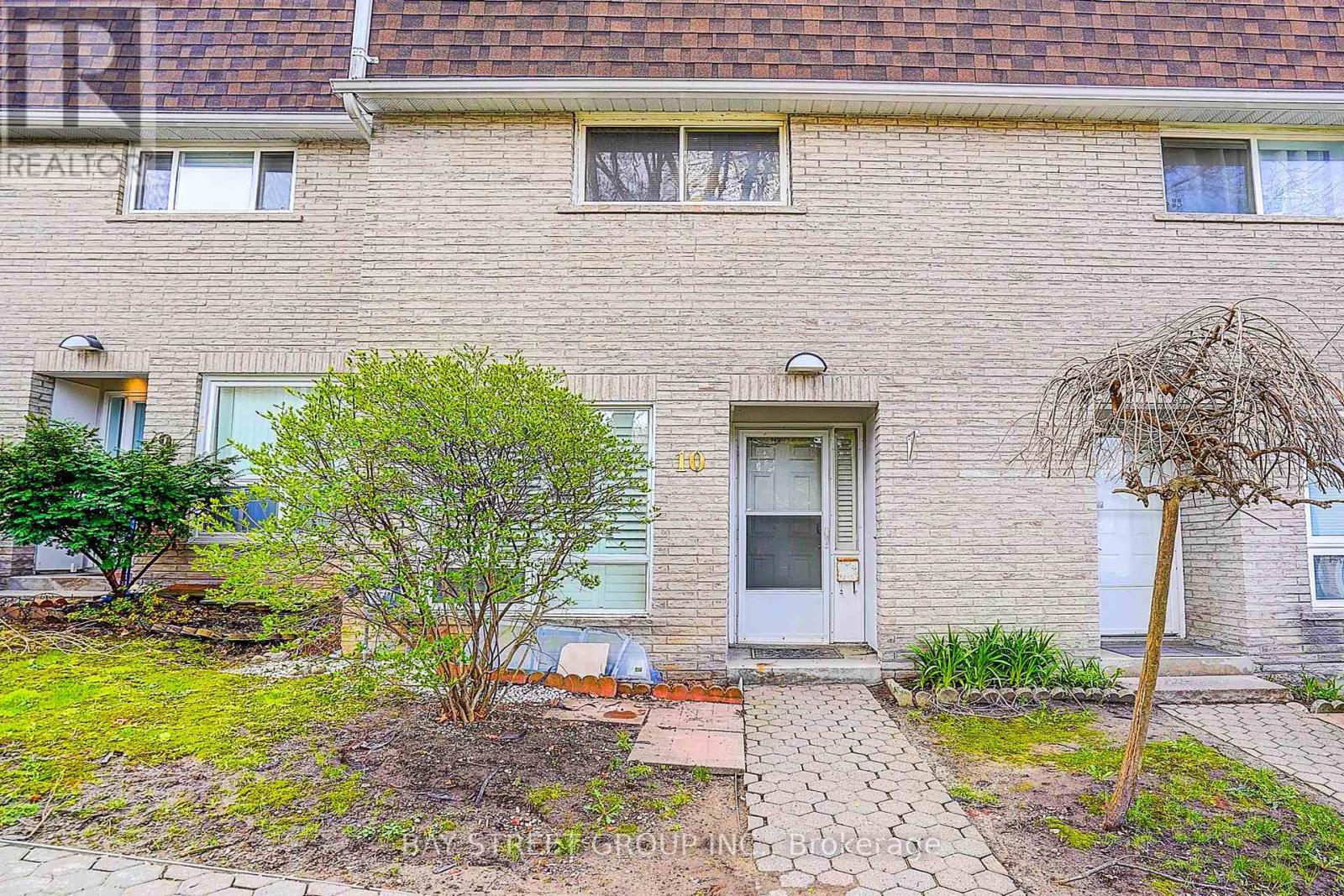10 - 91 Rameau Drive, Toronto, Ontario  M2H 1T6 - Photo 2 - C13076352