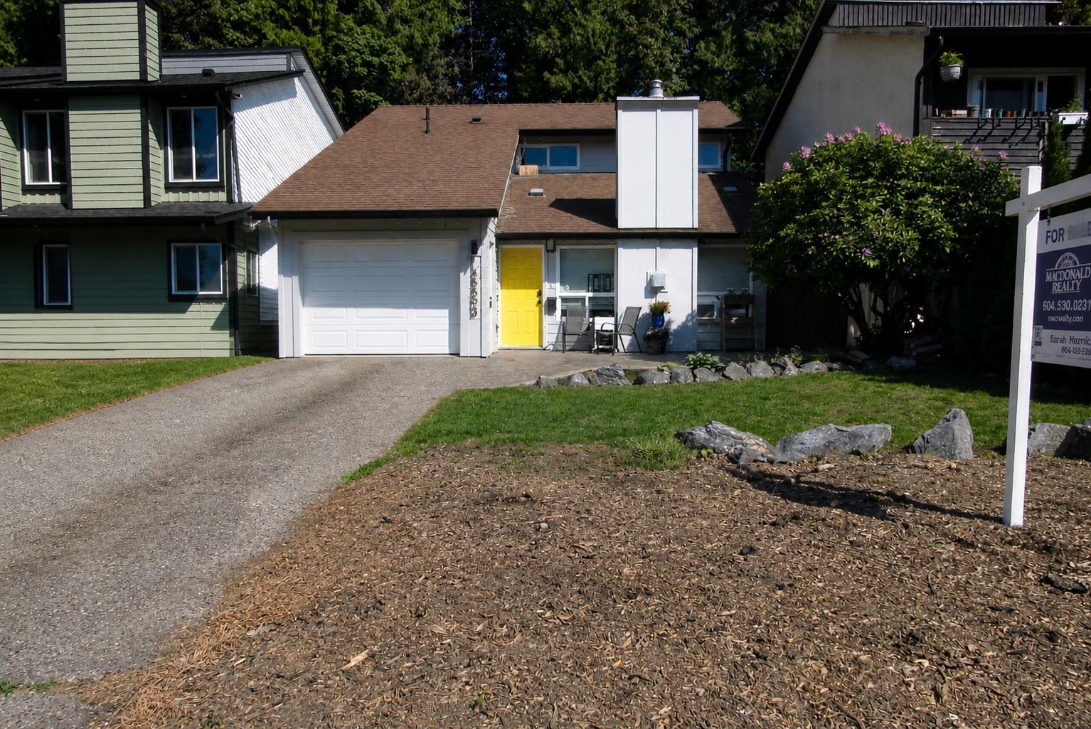 45593 Mcintosh Drive, Chilliwack Proper South, Chilliwack, British Columbia  V2P 6V4 - Photo 1 - R3102609