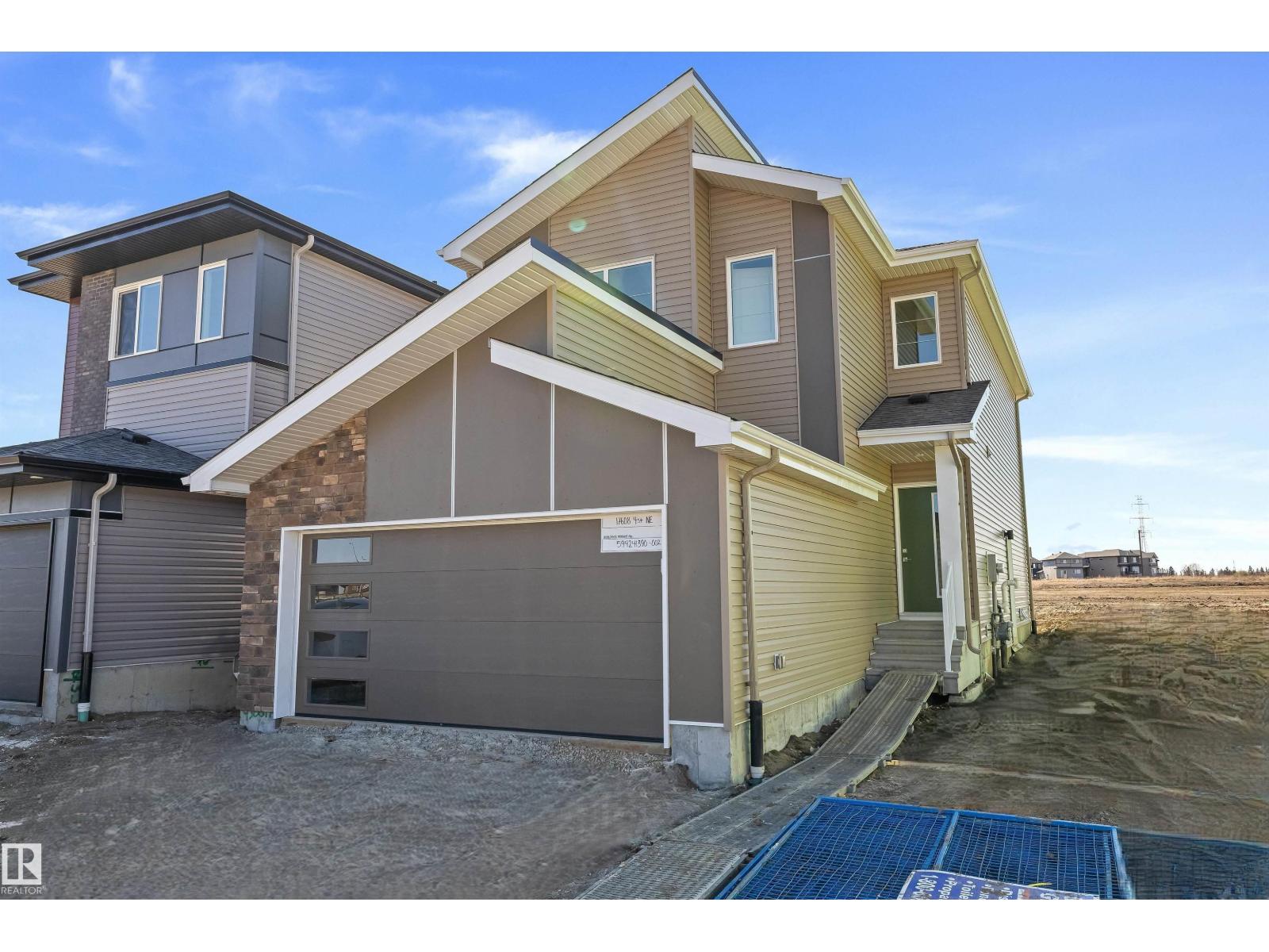 17608 4 St Ne, Edmonton, Alberta  T5Y 4K6 - Photo 2 - E4475080