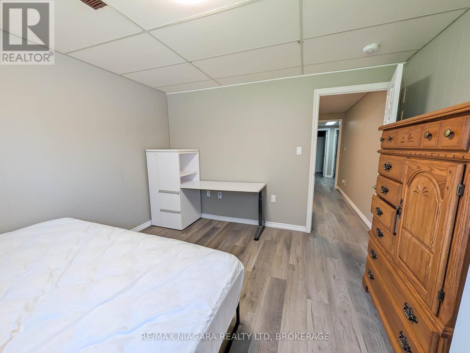 50 Chetwood Street, St. Catharines, Ontario  L2S 2A2 - Photo 35 - X12799106