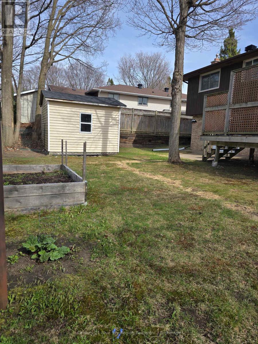 25 Carriage Crescent, North Bay, Ontario  P1C 1G5 - Photo 43 - X12990904