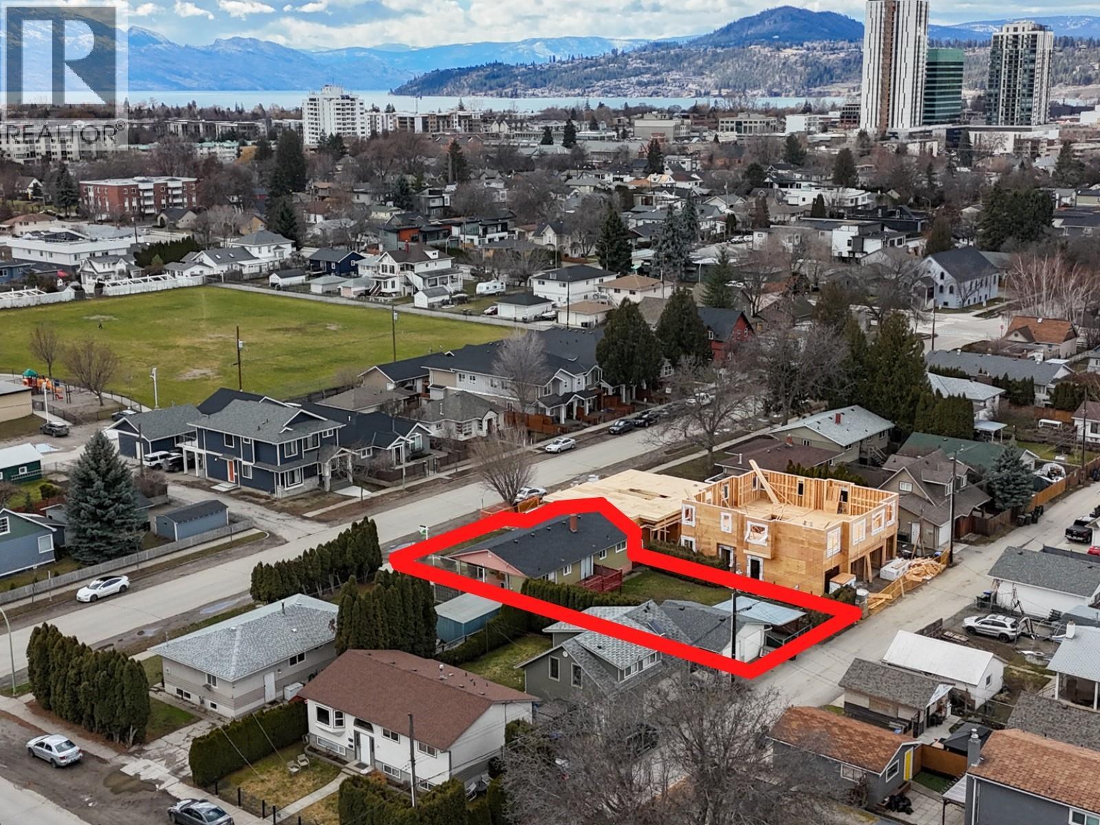 958 Stockwell Avenue, Kelowna, British Columbia  V1Y 6W2 - Photo 27 - 10379447