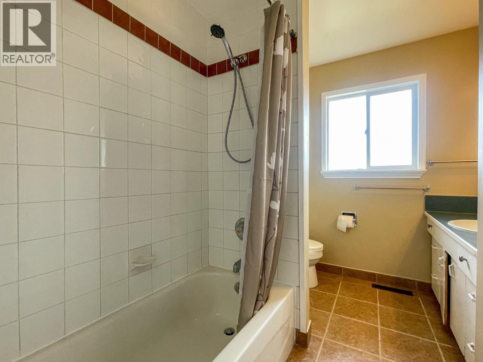 958 Stockwell Avenue, Kelowna, British Columbia  V1Y 6W2 - Photo 7 - 10379447
