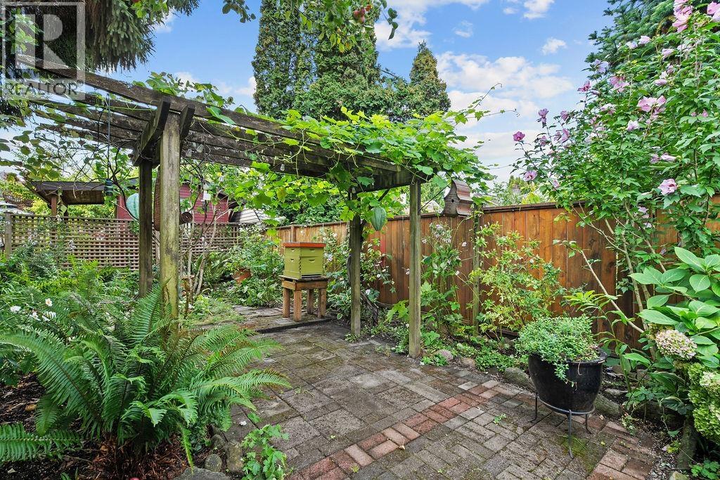 1115-1117 Semlin Drive, Vancouver, British Columbia  V5L 4K3 - Photo 38 - R3119351