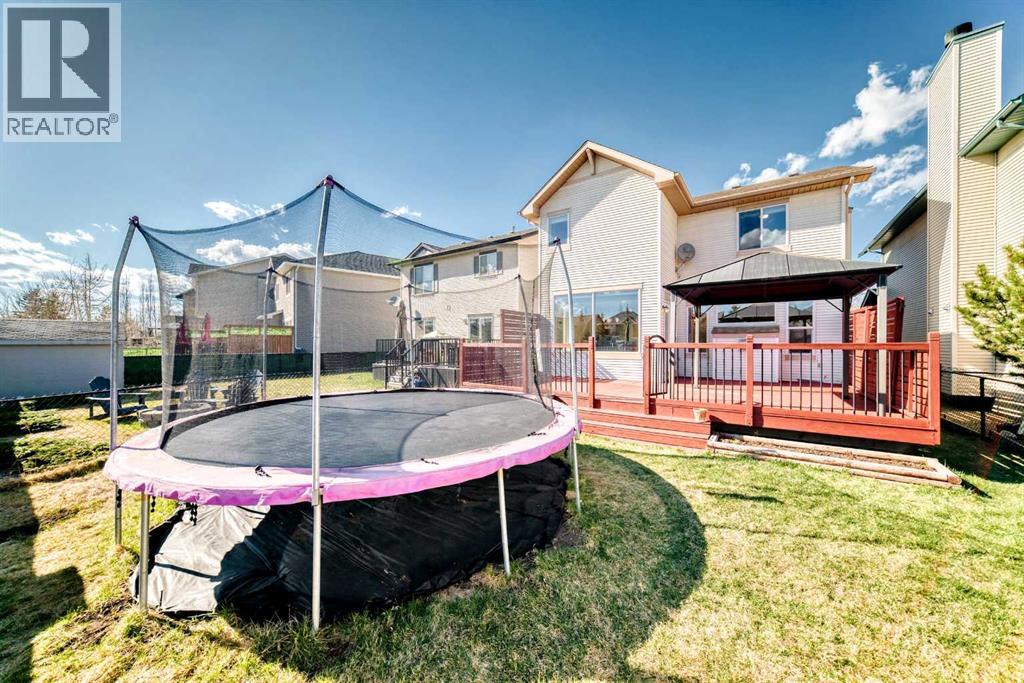84 Cougarstone Square Sw, Calgary, Alberta  T3H 5J4 - Photo 28 - A2307572