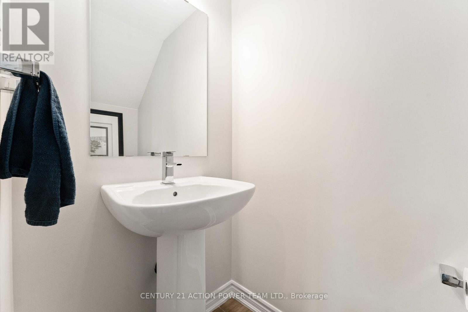 2035 Seeleys Bay Street, Ottawa, Ontario  K2J 3V5 - Photo 13 - X13082060