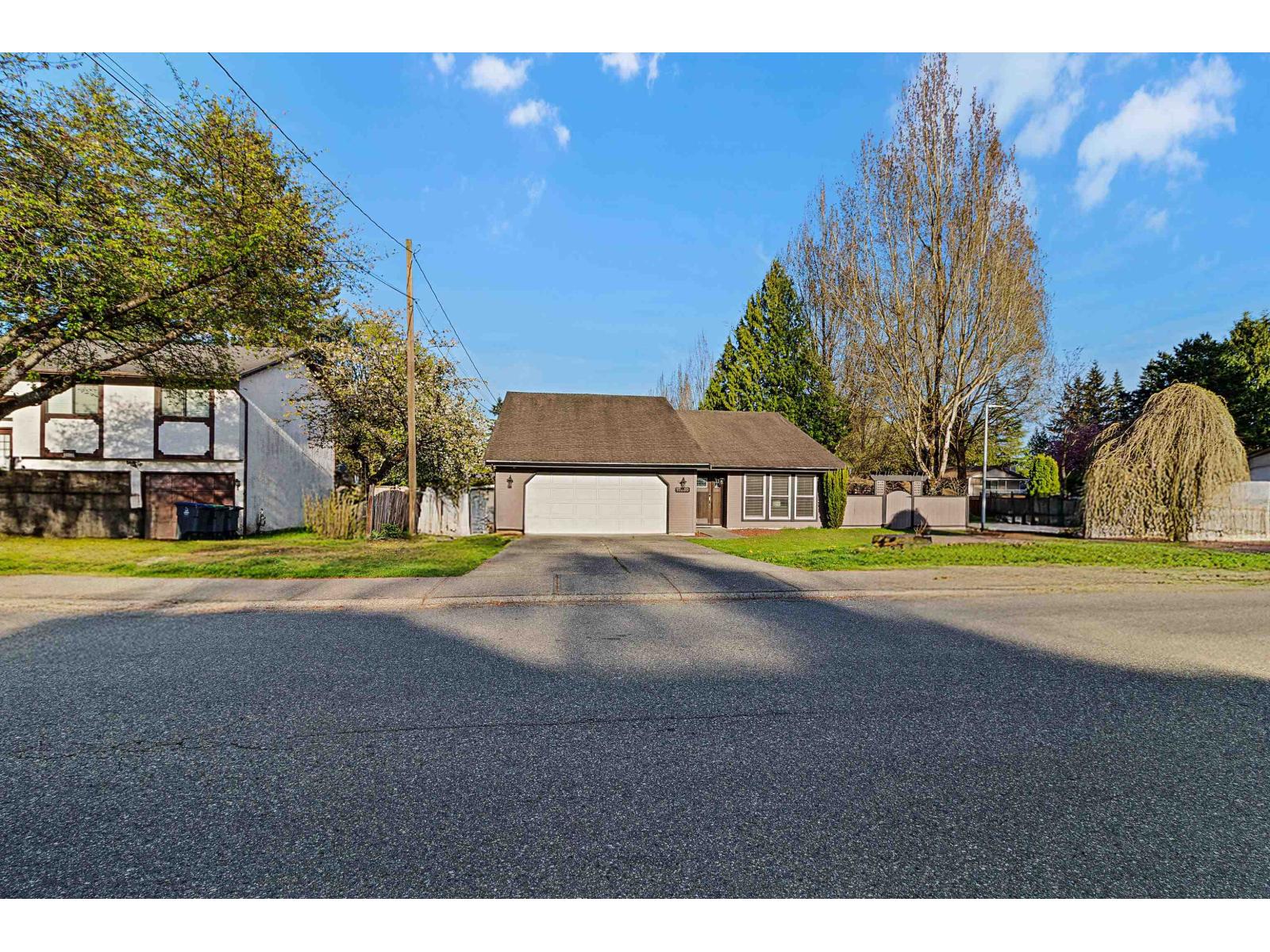 10230 158 Street, Surrey, British Columbia  V4N 2M3 - Photo 4 - R3111404