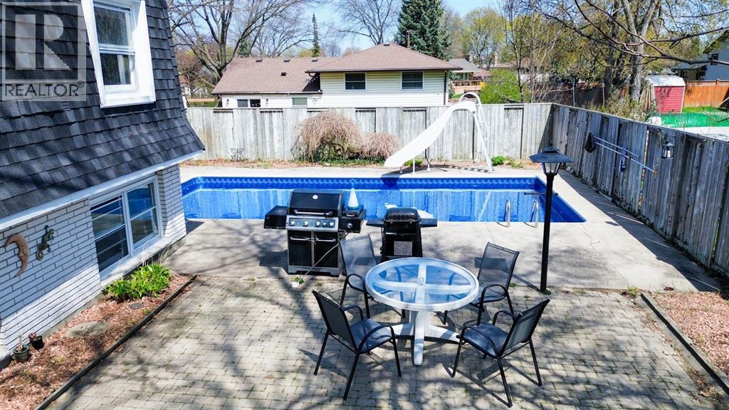 1508 Len Avenue, Sarnia, Ontario  N7S 3N1 - Photo 3 - 26009329