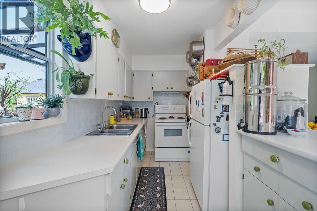 1115-1117 Semlin Drive, Vancouver, British Columbia  V5L 4K3 - Photo 19 - R3119351
