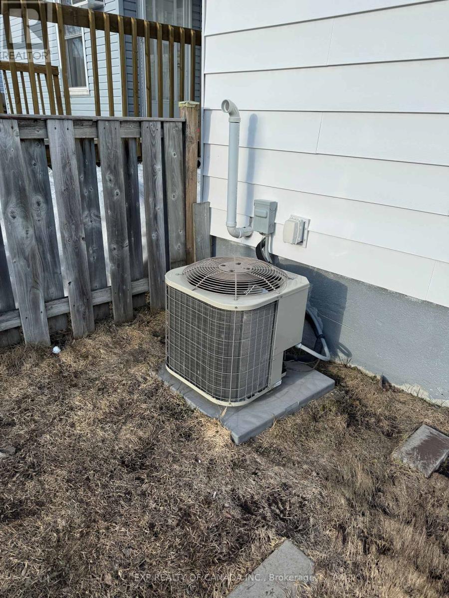 459 Tamarack Street, Timmins (Tne - Hill District), Ontario  P4N 6R7 - Photo 7 - T13082102