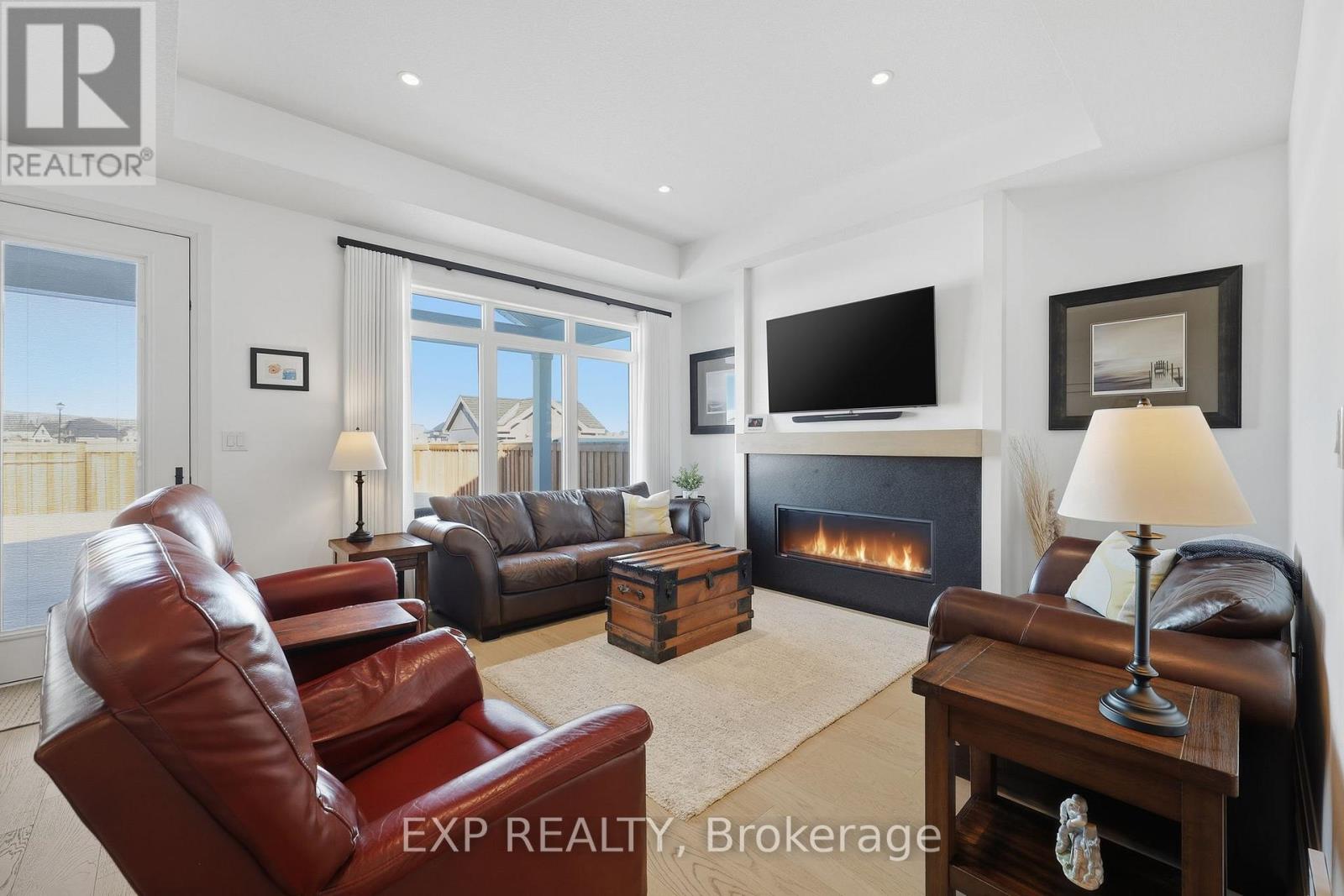 56 Optimist Drive, Southwold, Ontario  N5P 0G4 - Photo 15 - X12875678