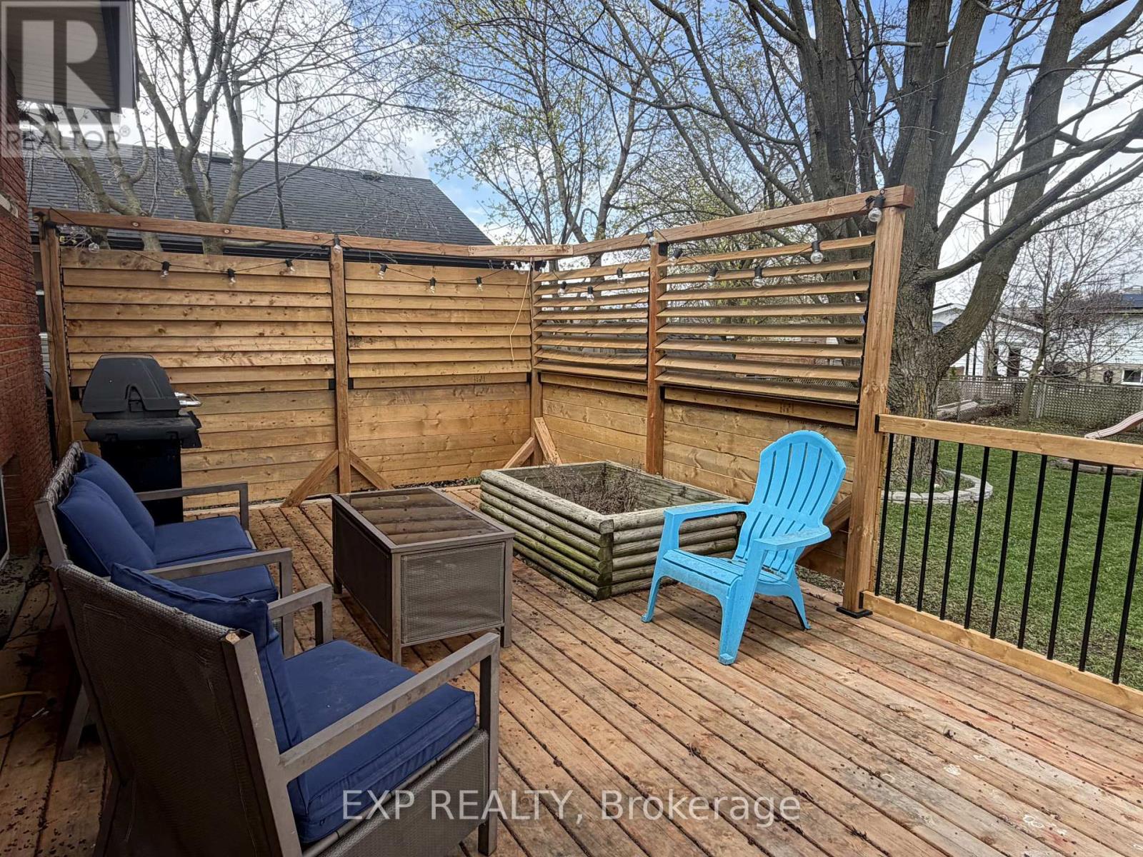 597 Gold Street, Warwick, Ontario  N0M 2S0 - Photo 36 - X12864380