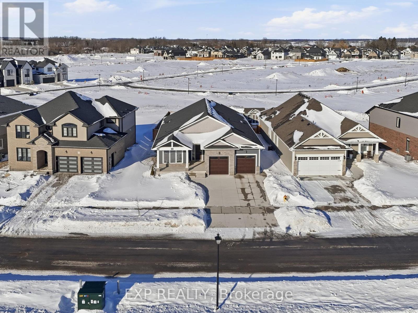 56 Optimist Drive, Southwold, Ontario  N5P 0G4 - Photo 41 - X12875678