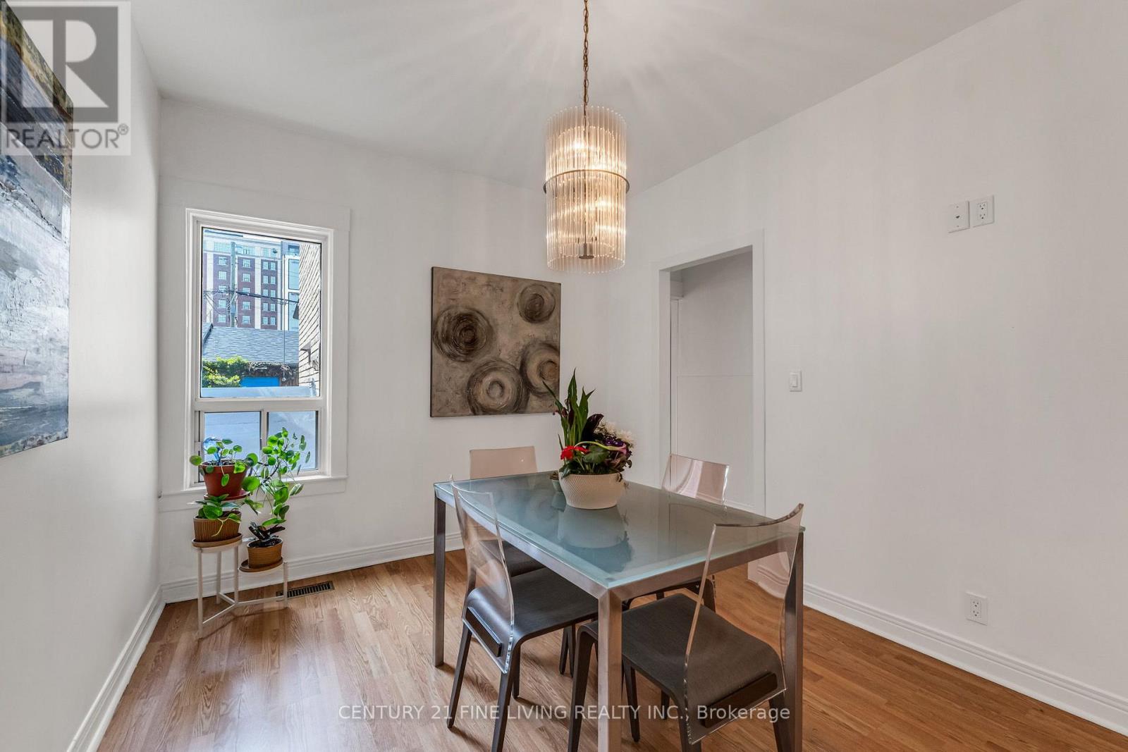 220 St Helen's Avenue, Toronto (Dufferin Grove), Ontario  M6H 4A3 - Photo 16 - C13082088