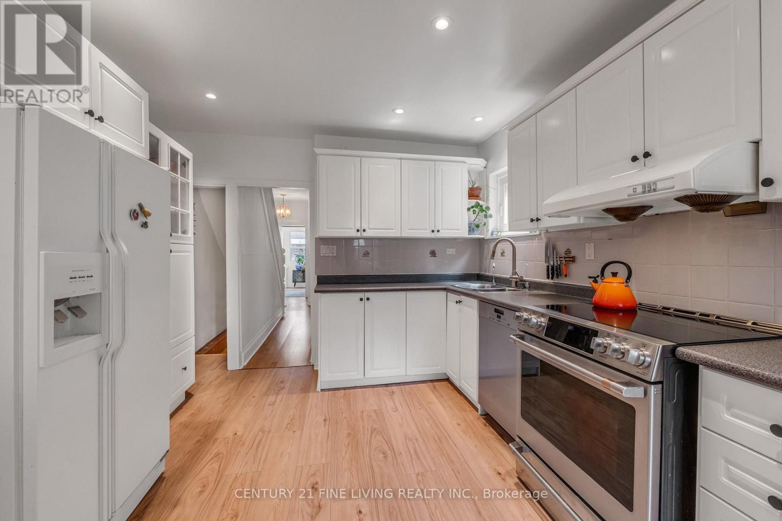220 St Helen's Avenue, Toronto (Dufferin Grove), Ontario  M6H 4A3 - Photo 21 - C13082088