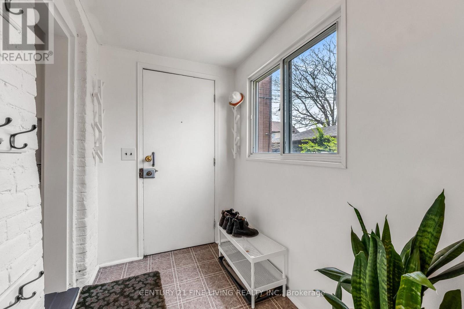 220 St Helen's Avenue, Toronto (Dufferin Grove), Ontario  M6H 4A3 - Photo 27 - C13082088
