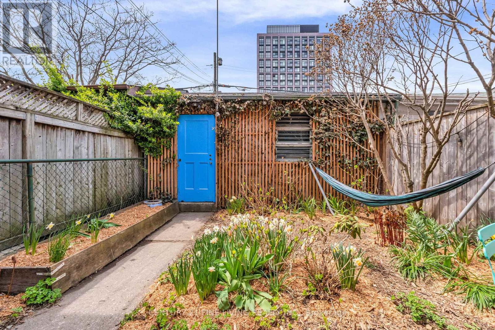 220 St Helen's Avenue, Toronto (Dufferin Grove), Ontario  M6H 4A3 - Photo 47 - C13082088