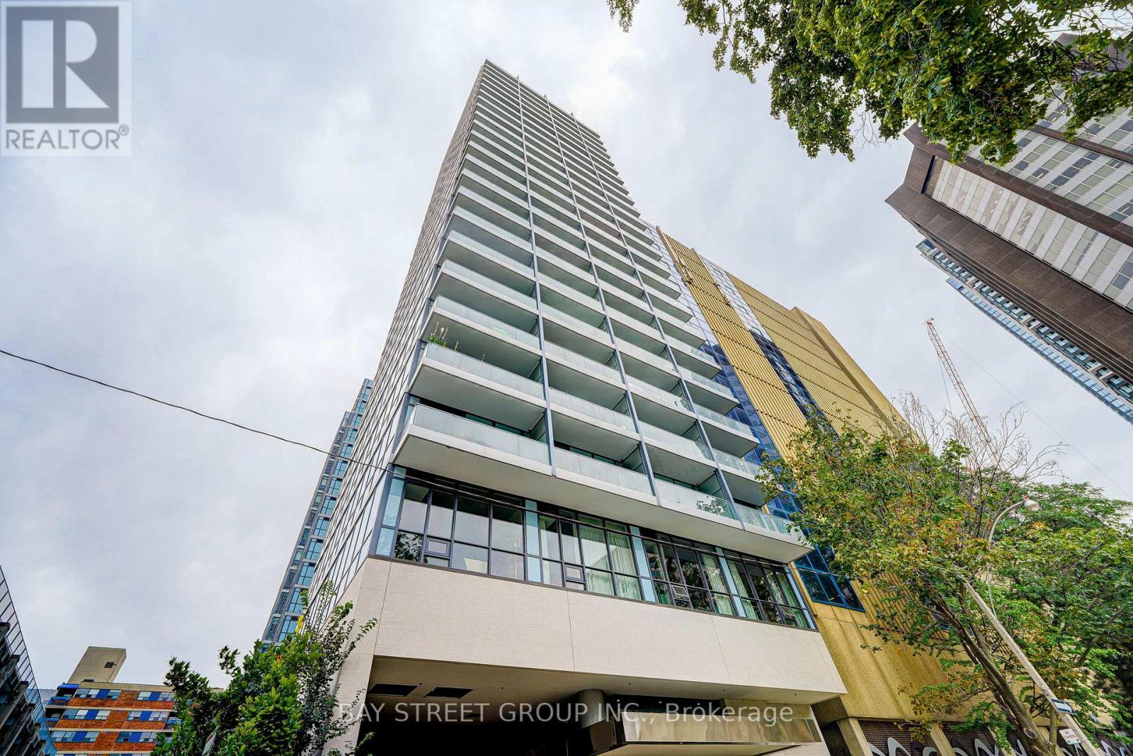 1403 - 210 SIMCOE STREET, Toronto, Ontario